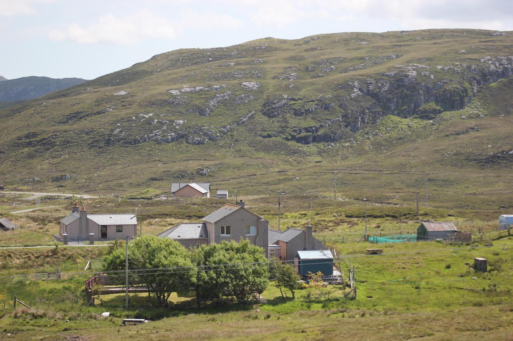 73 Westend, Balallan, Isle Of Lewis Exterior photo